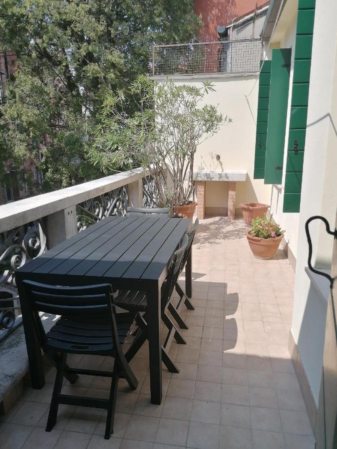 Del Remer Apartment - 5Mins From San Marco Sq Венеция Екстериор снимка