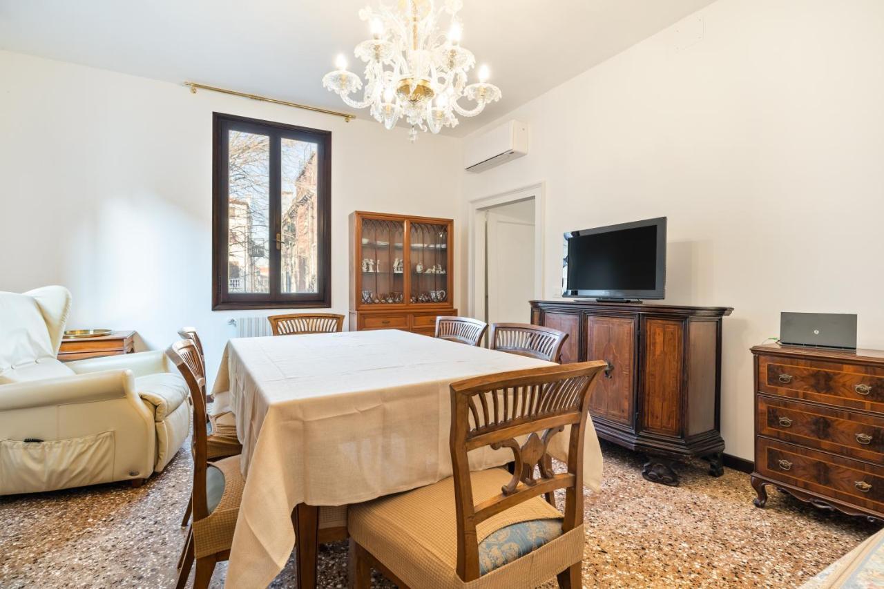 Del Remer Apartment - 5Mins From San Marco Sq Венеция Екстериор снимка