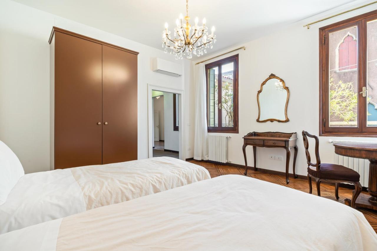 Del Remer Apartment - 5Mins From San Marco Sq Венеция Екстериор снимка