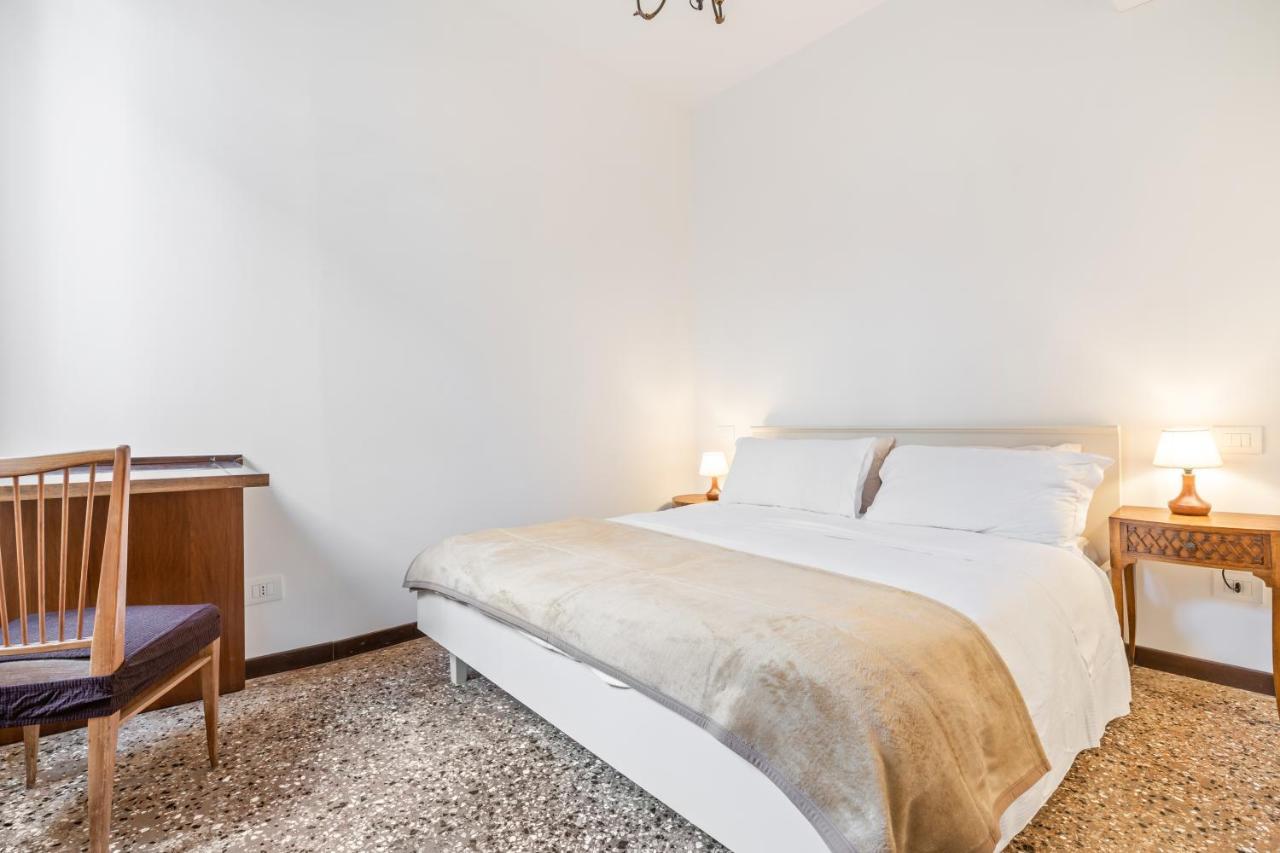 Del Remer Apartment - 5Mins From San Marco Sq Венеция Екстериор снимка